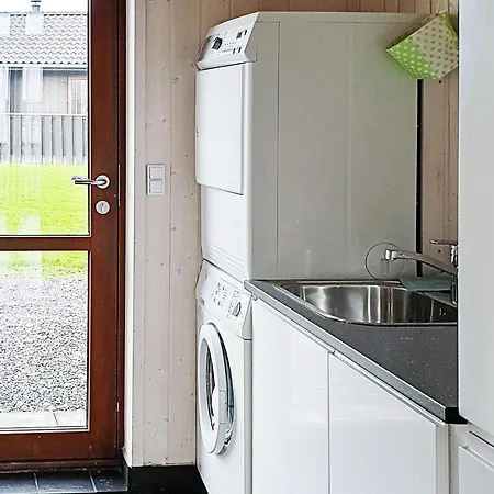 In Sydals With Whirlpool *